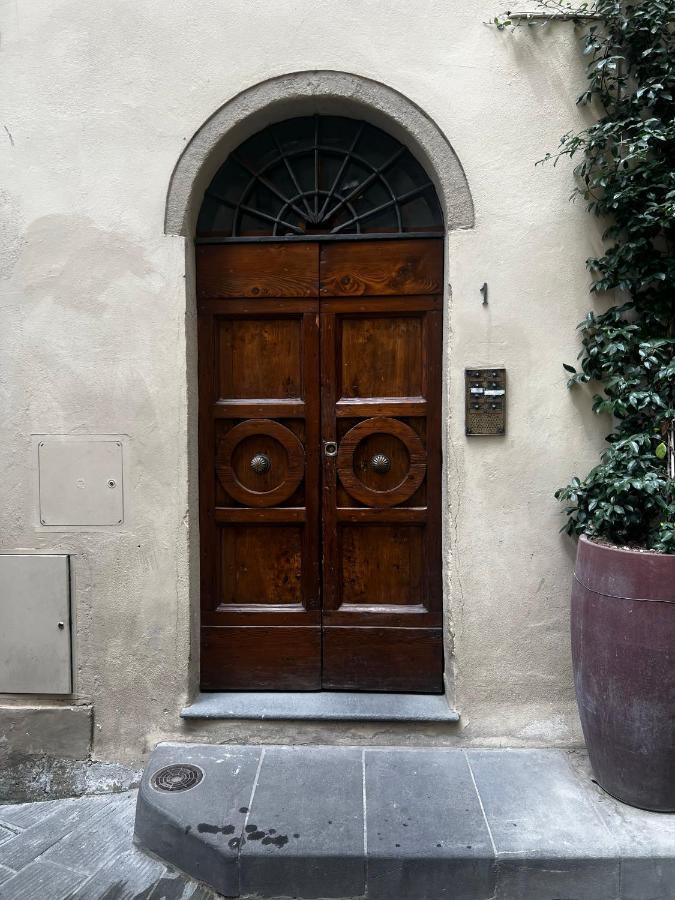 Santa Croce Luxury Suite - Dolcevita Holiday Firenze Bagian luar foto