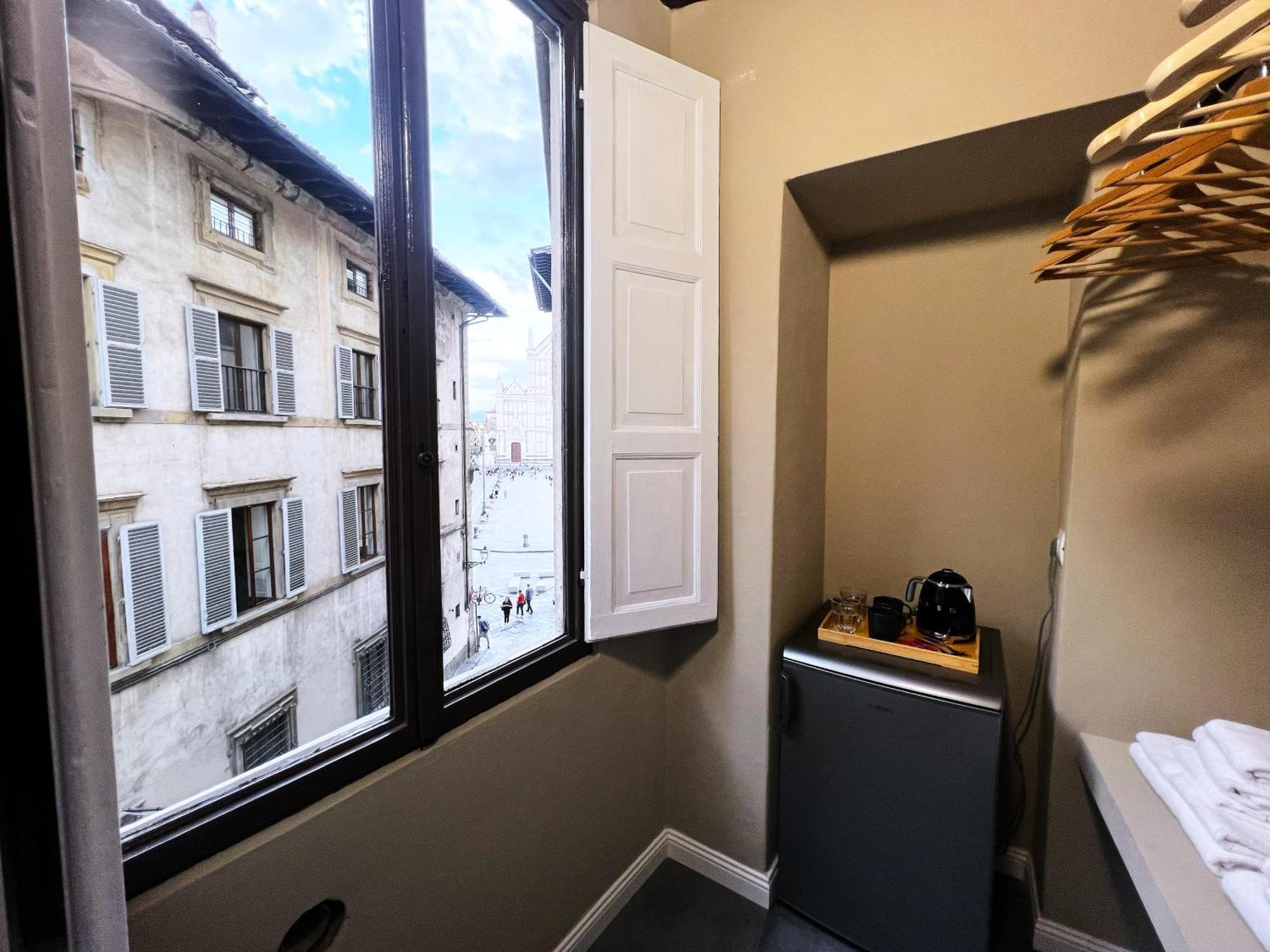 Santa Croce Luxury Suite - Dolcevita Holiday Firenze Bagian luar foto